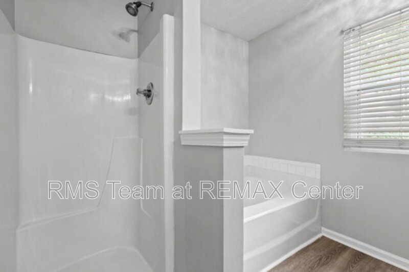 Gorgeous sought after 4BR/2BA Ranch in Lawrenceville. property image