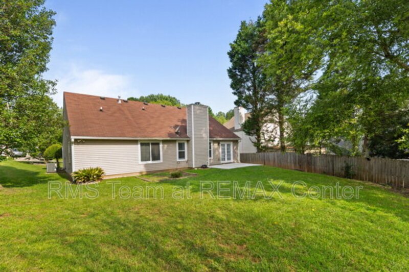 Gorgeous sought after 4BR/2BA Ranch in Lawrenceville. property image