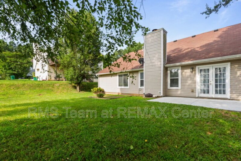 Gorgeous sought after 4BR/2BA Ranch in Lawrenceville. property image