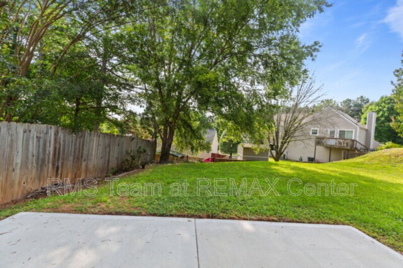 Gorgeous sought after 4BR/2BA Ranch in Lawrenceville. property image