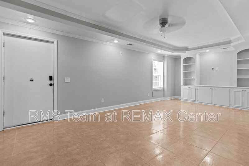 Gorgeous 5 Bedroom, 3.5 Bathroom Home in Duluth! property image