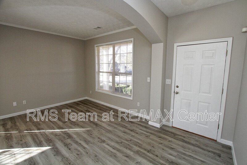 4 Bedroom, 2.5 Bathroom Gorgeous House is a Must See! property image