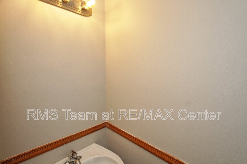 4 Bedroom, 2.5 Bathroom Gorgeous House is a Must See! property image