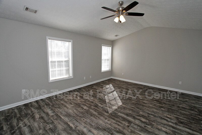 4 Bedroom, 2.5 Bathroom Gorgeous House is a Must See! property image