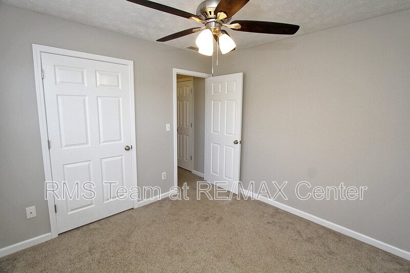 4 Bedroom, 2.5 Bathroom Gorgeous House is a Must See! property image