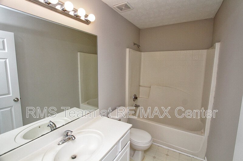 4 Bedroom, 2.5 Bathroom Gorgeous House is a Must See! property image