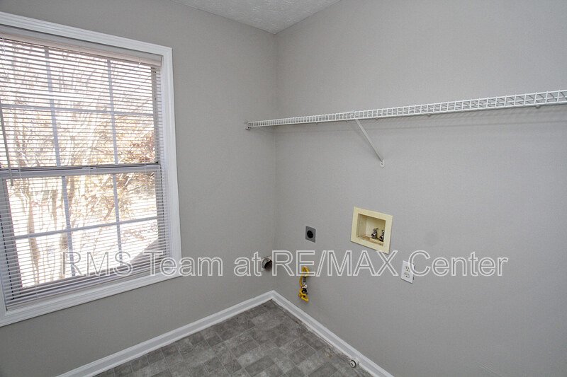 4 Bedroom, 2.5 Bathroom Gorgeous House is a Must See! property image