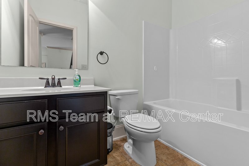Spacious and Well-Maintained 5BR/3BA - Move-In Ready! property image