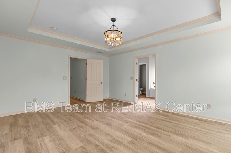 Spacious and Well-Maintained 5BR/3BA - Move-In Ready! property image
