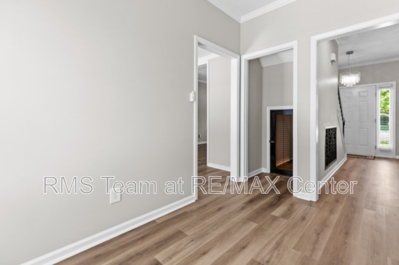 Beautifully Renovated 3BR/2BA in Chattahoochee Landing! property image