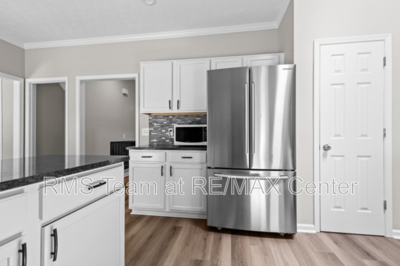 Beautifully Renovated 3BR/2BA in Chattahoochee Landing! property image