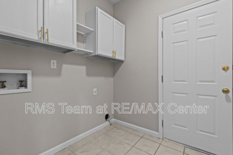 Beautifully Renovated 3BR/2BA in Chattahoochee Landing! property image