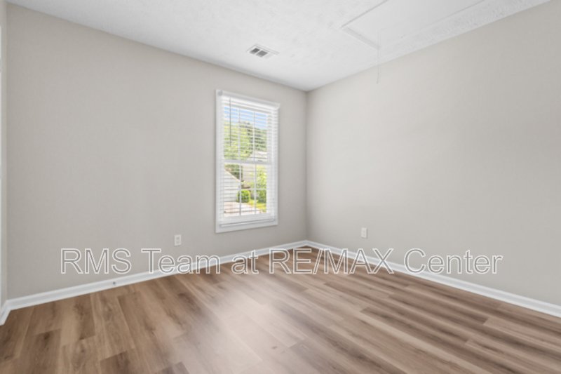 Beautifully Renovated 3BR/2BA in Chattahoochee Landing! property image