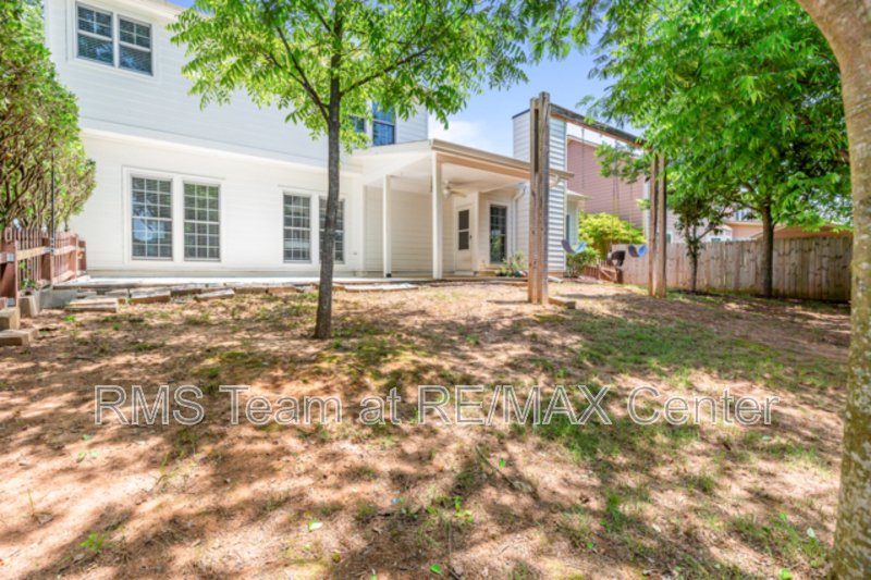 Beautifully Renovated 3BR/2BA in Chattahoochee Landing! property image
