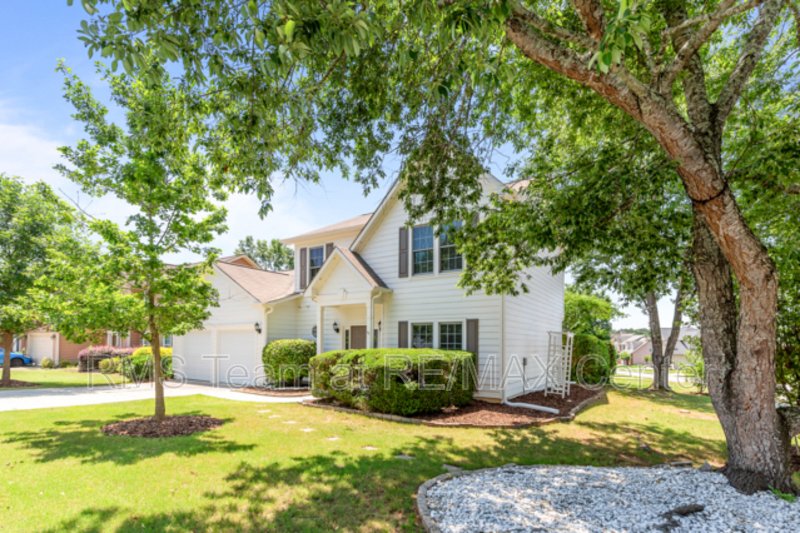 Beautifully Renovated 3BR/2BA in Chattahoochee Landing! property image