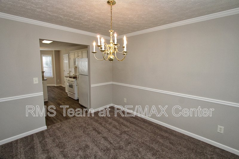 4 BDRM HOME, FENCED YARD IN MILL CREEK SCHOOLS! property image