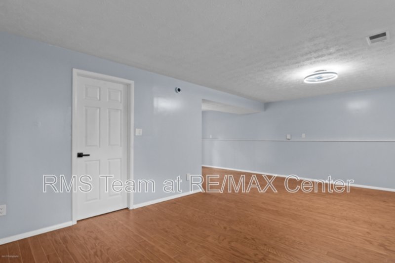 Updated 3 bedroom, 2.5 bath property image