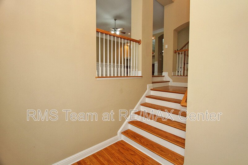 Gorgeous LIKE NEW 4 BR/3.5 BA Townhome in Atlanta (Cobb County)! property image
