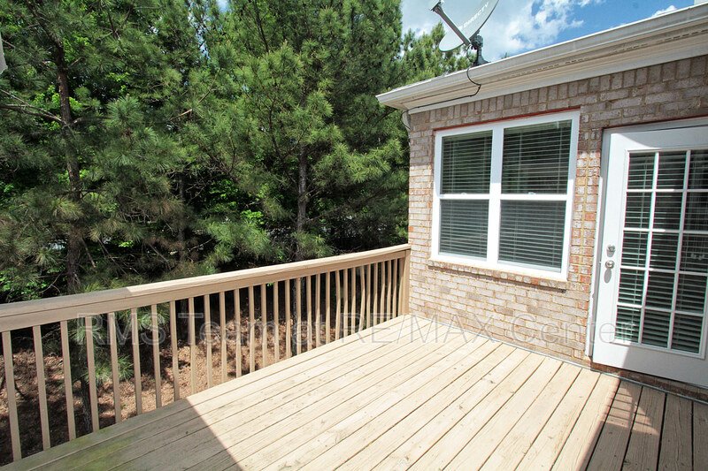 Gorgeous LIKE NEW 4 BR/3.5 BA Townhome in Atlanta (Cobb County)! property image