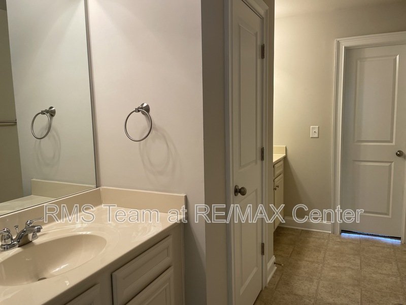 Dacula High School District! Great 2-story Craftsman-style home property image