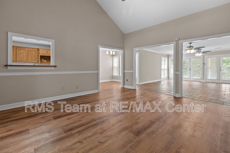 Mountain View High School District! 4 Bedroom Ranch! property image