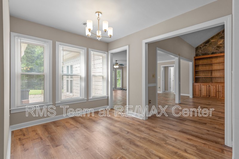 Mountain View High School District! 4 Bedroom Ranch! property image