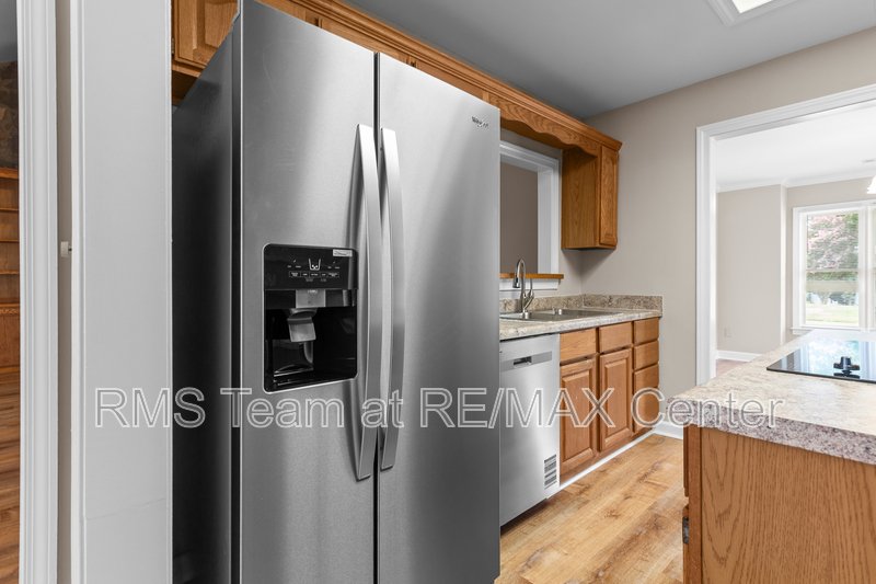 Mountain View High School District! 4 Bedroom Ranch! property image