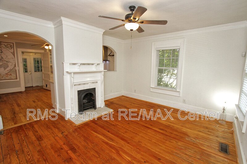 Beautiful 2 BR 2 BA Bungelow in Atlanta! property image