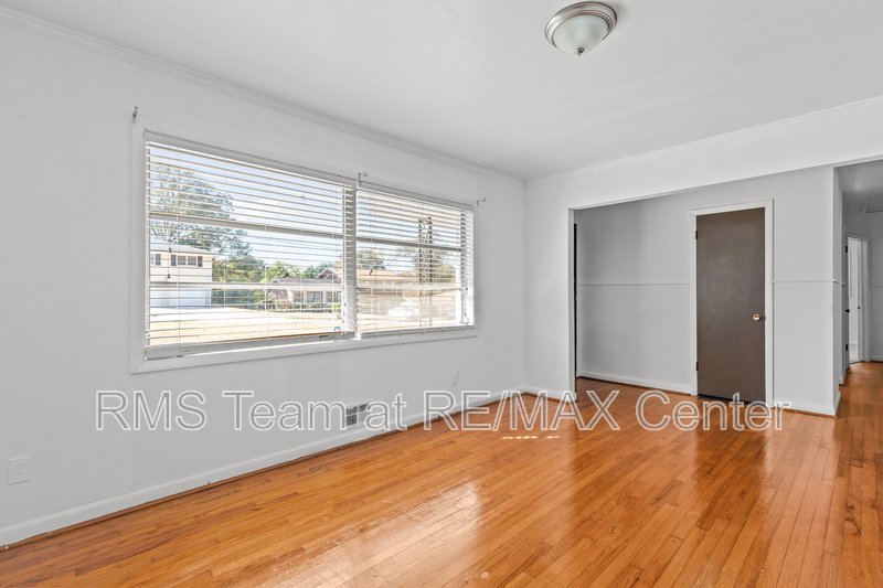 3 Bedroom, 2 Full Bath Ranch-Style Home property image