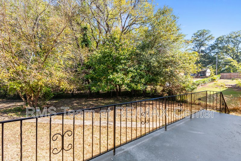 3 Bedroom, 2 Full Bath Ranch-Style Home property image