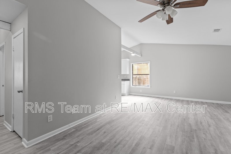 Renovated 3 Bedroom, 2 Full Bathroom Ranch Home property image