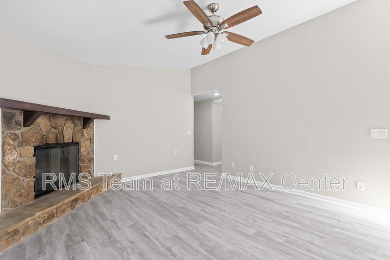 Renovated 3 Bedroom, 2 Full Bathroom Ranch Home property image