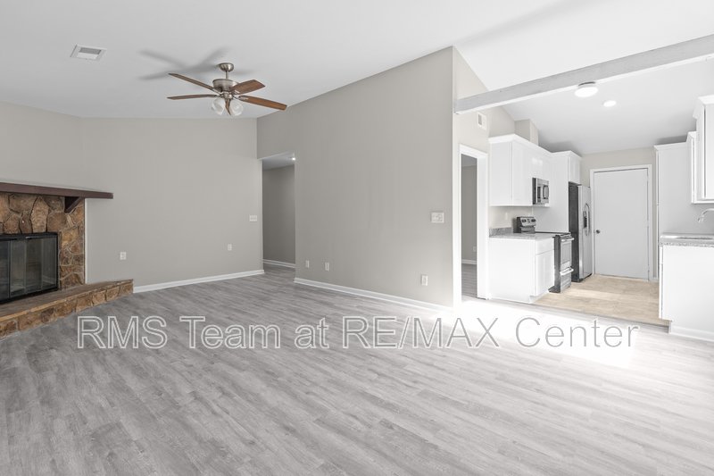 Renovated 3 Bedroom, 2 Full Bathroom Ranch Home property image