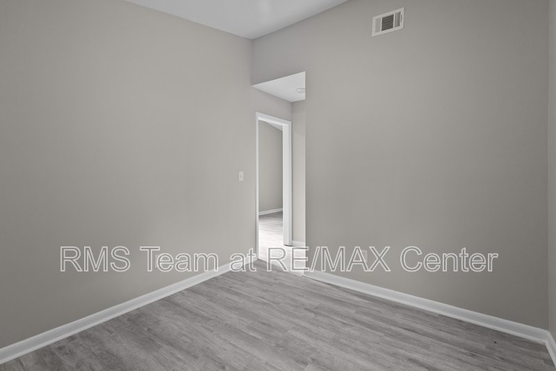 Renovated 3 Bedroom, 2 Full Bathroom Ranch Home property image