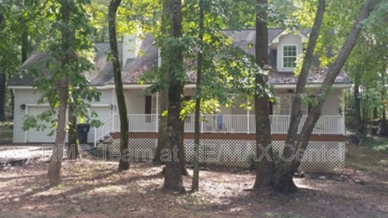 Charming Cape Cod Home with Bonus Room property image