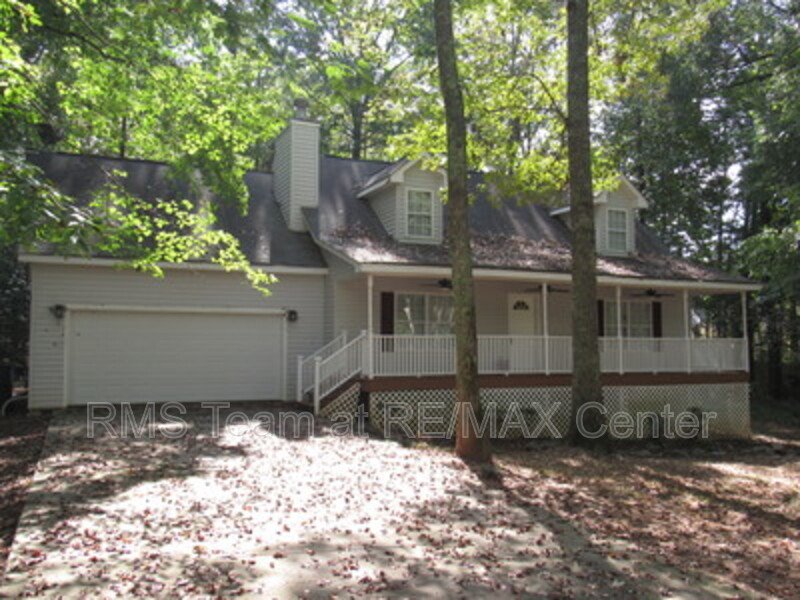 Charming Cape Cod Home with Bonus Room property image
