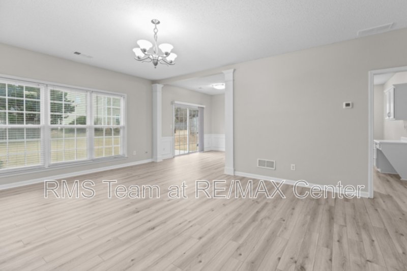 Gorgeous 3 BR/2.5 BA Home in Alpharetta! property image