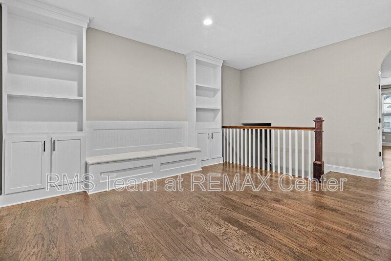 Seckinger High School District! property image