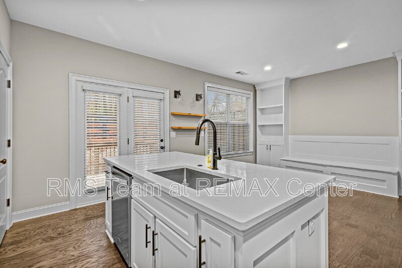 Seckinger High School District! property image