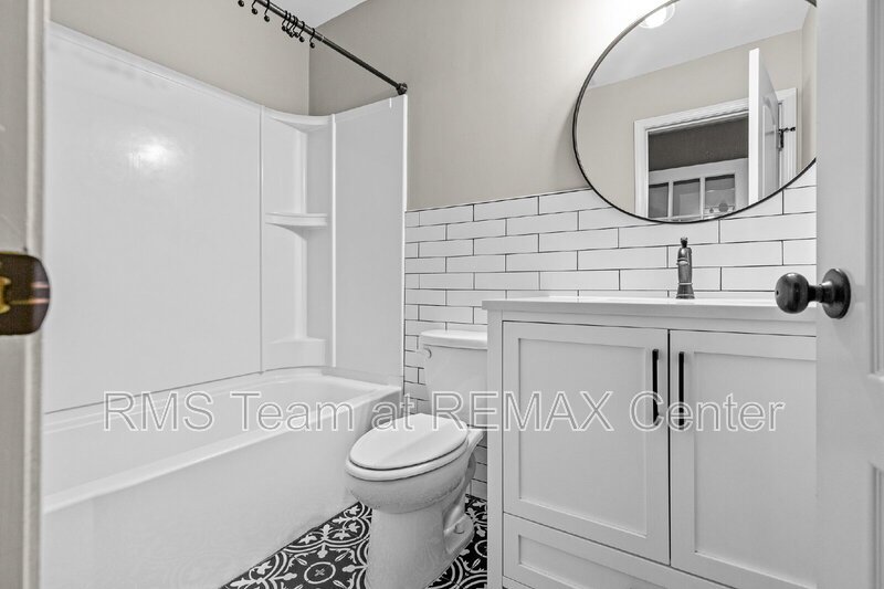 Seckinger High School District! property image