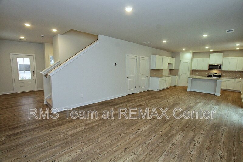 Cherokee Bluff High School District! property image
