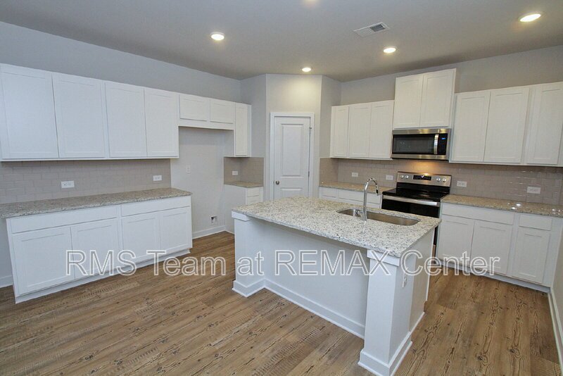 Cherokee Bluff High School District! property image