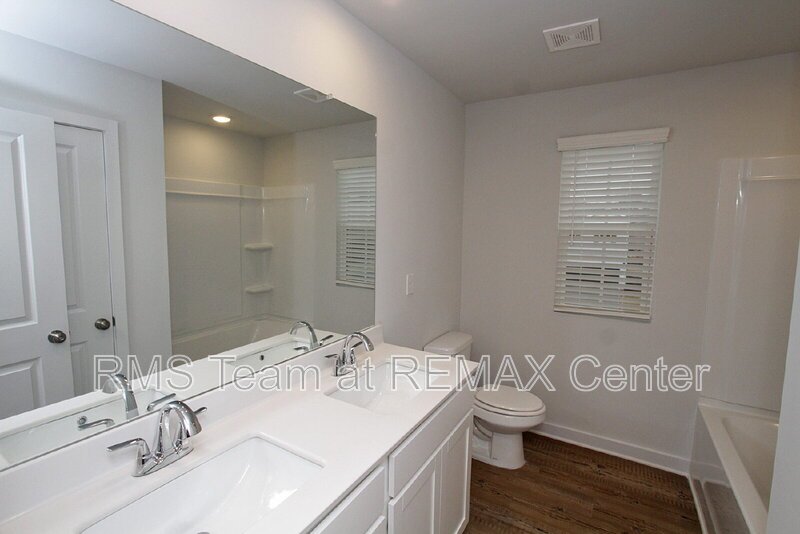 Cherokee Bluff High School District! property image
