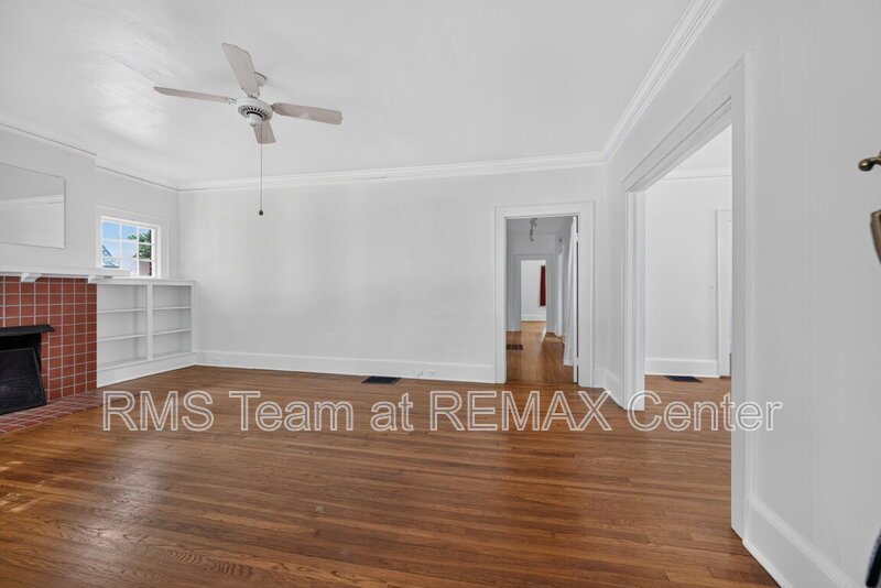 Highly Desirable Midtown High School District! property image