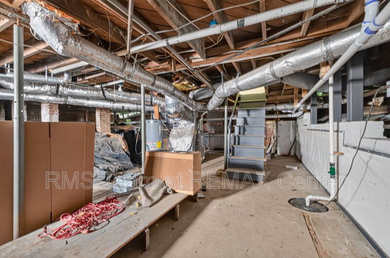 Highly Desirable Midtown High School District! property image