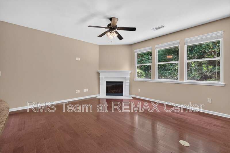 Close to shopping, restaurants, Emory, CHOA & the new Peachtree Creek Greenway! property image