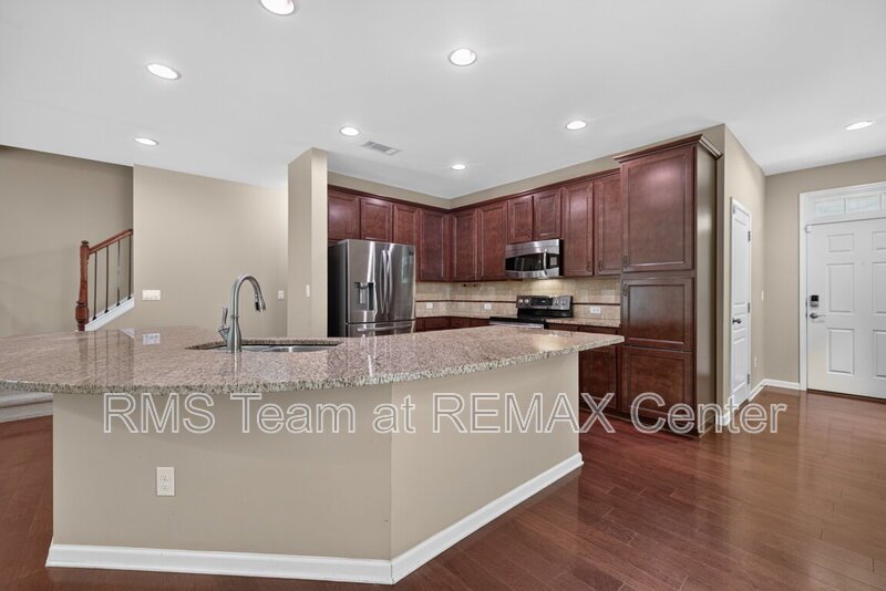 Close to shopping, restaurants, Emory, CHOA & the new Peachtree Creek Greenway! property image