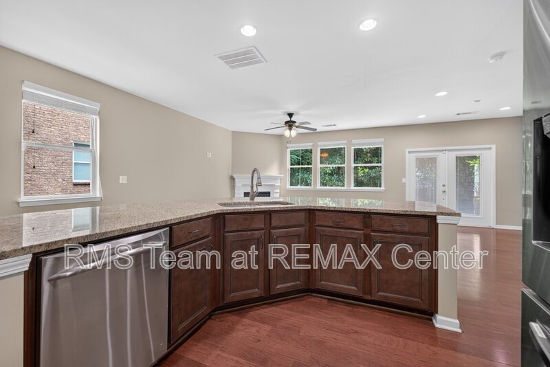 Close to shopping, restaurants, Emory, CHOA & the new Peachtree Creek Greenway! property image