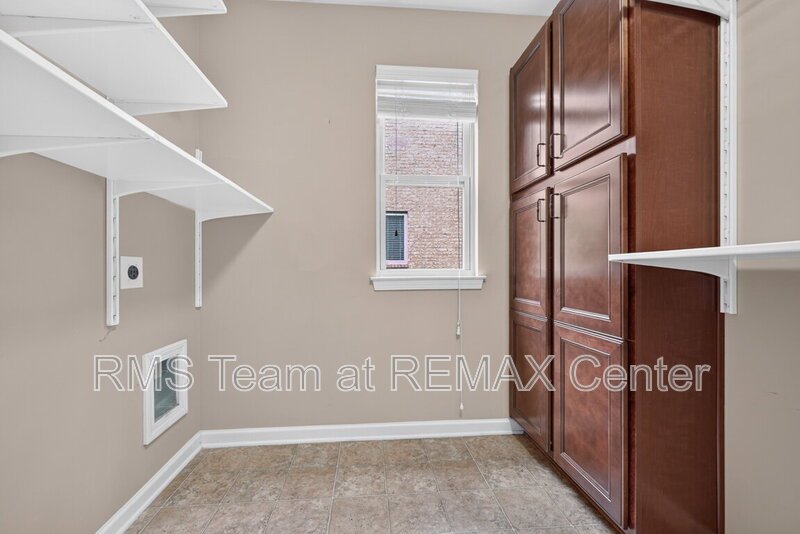 Close to shopping, restaurants, Emory, CHOA & the new Peachtree Creek Greenway! property image