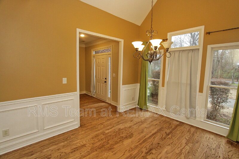 Beautiful Well Maintained Home property image